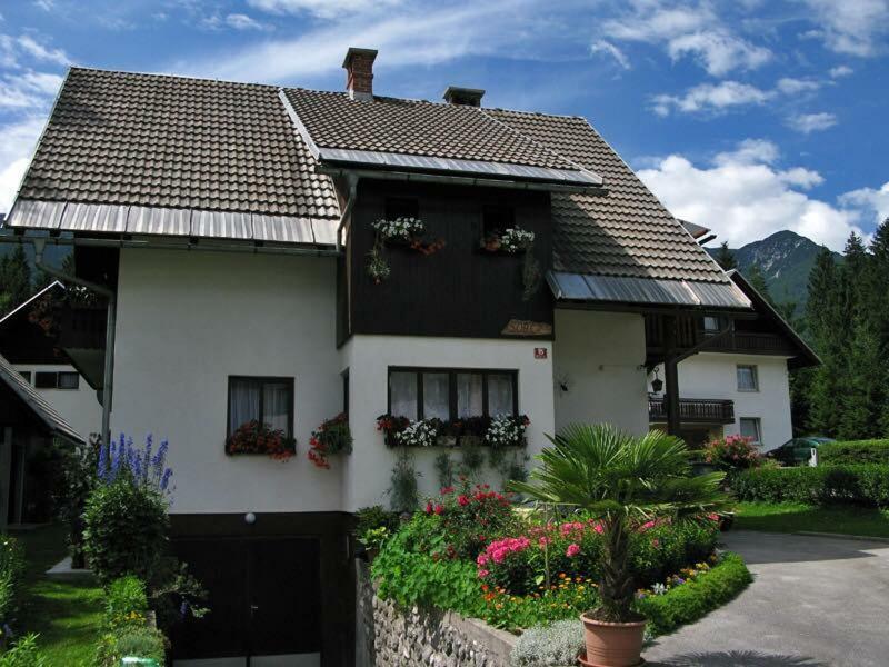 Apartment Ticar Bohinj Exterior photo